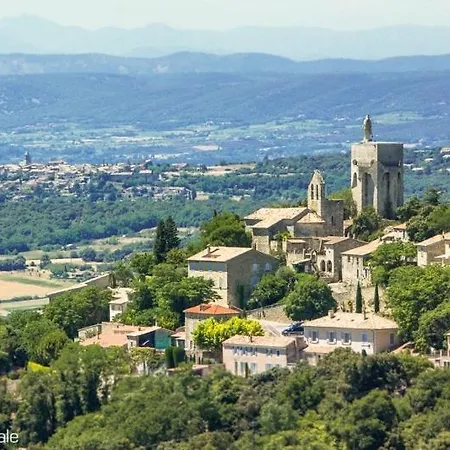 Holiday home Entre Garrigue Et Potager Bio *