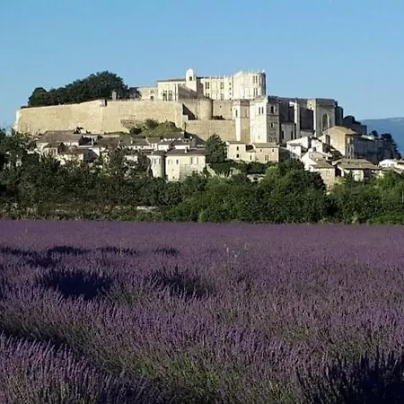 Holiday home Entre Garrigue Et Potager Bio *