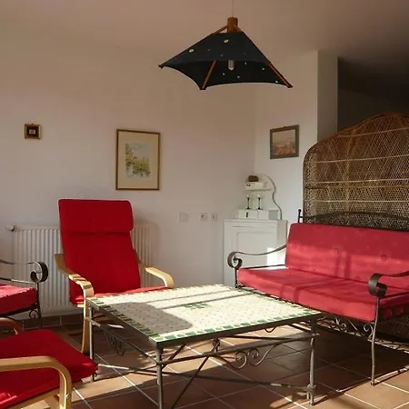 Entre Garrigue Et Potager Bio Holiday home Montsegur-sur-Lauzon