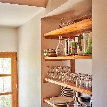 Entre Garrigue Et Potager Bio Holiday home *