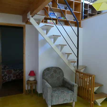 Holiday home Entre Garrigue Et Potager Bio Montsegur-sur-Lauzon