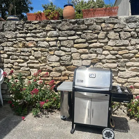 Entre Garrigue Et Potager Bio Holiday home